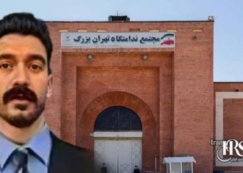 Knife attack on political prisoners Ali Ghanadzadeh and Mahmoud Daraei-Manesh in Fashafuyeh Prison highlights ongoing human rights abuses and systemic violence.
